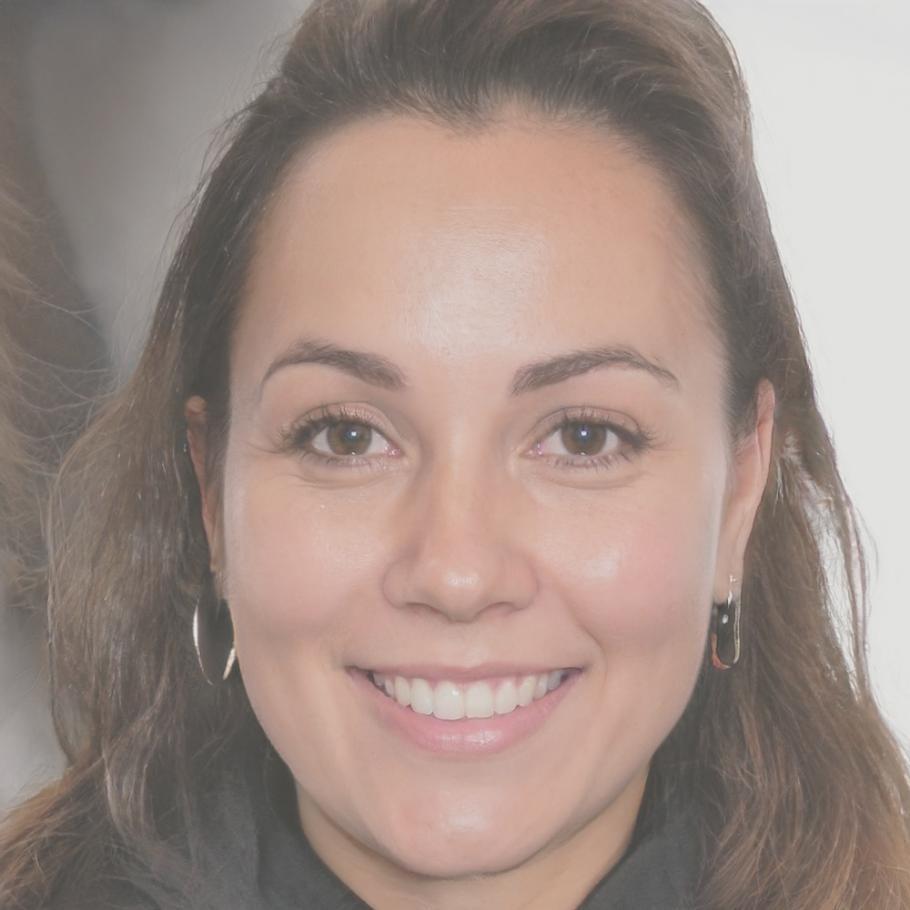 Портрет эксперта по финансовому анализу Елены Сорель