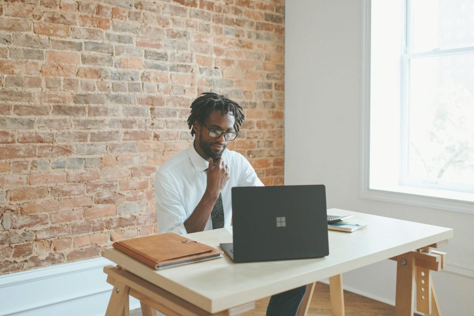 Изучение финансовых графиков и анализ рыночных данных